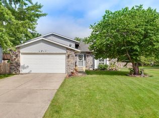4317 Annandale Ln, Crown Point, IN