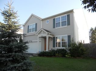 925 Chesapeake Trl, Round Lake Heights, IL 60073