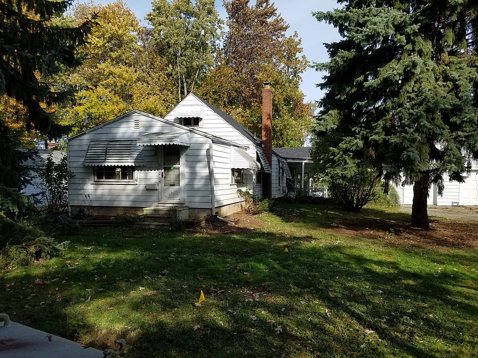 1st image of 34205 Sylvia Dr