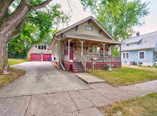 509 S 3rd Ave, Washington, IA 52353