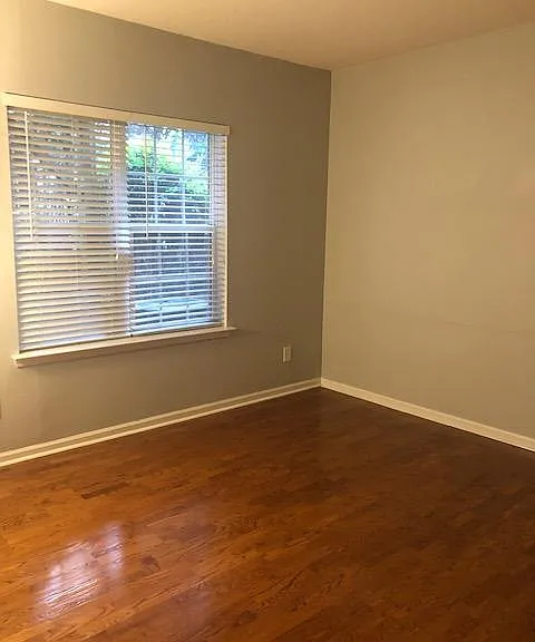 7245 Corvette Ct — Photo 5