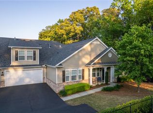 2623 Grapevine Cir #602, Cumming, GA 30041