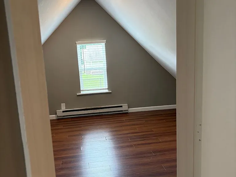 812 Good Hope St — Photo 4