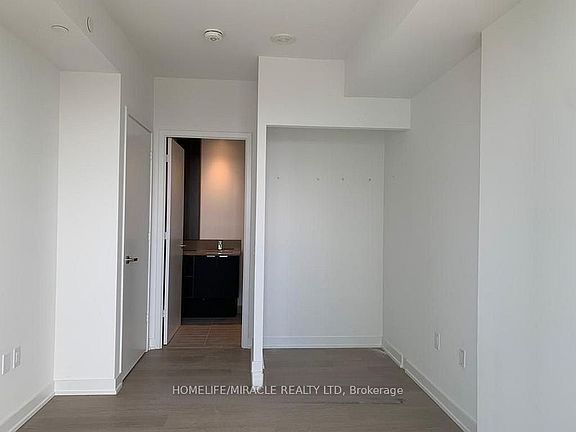 5th image of 3883 Quartz Rd #5101