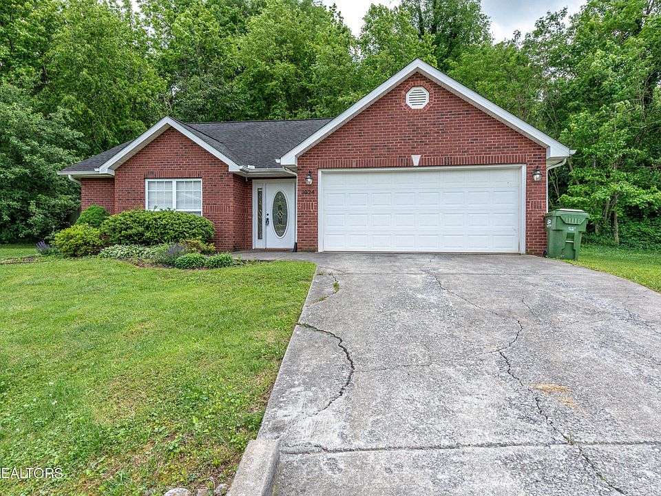 1st image of 1024 Willow Creek Cir