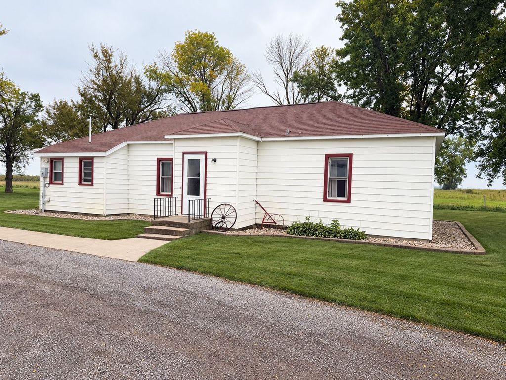 3228 Eastland Ave - Property Image