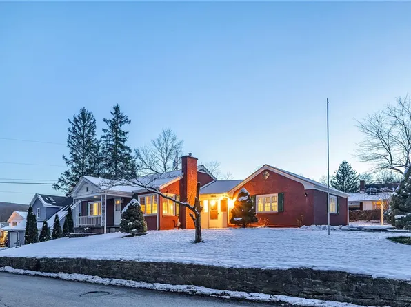 1062 Schultz Rd, Latrobe, PA 15650