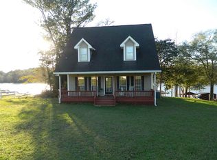 Coaches Ln, Andalusia, AL 36421