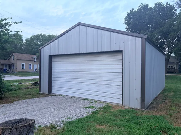 (undisclosed Address), Fremont, NE 68025