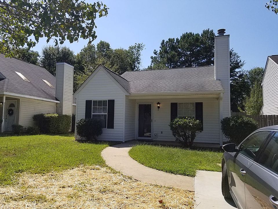 1st image of 102 Creekpoint Dr