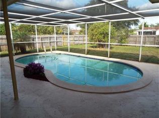 4531 Jackson St, Hollywood, FL 33021
