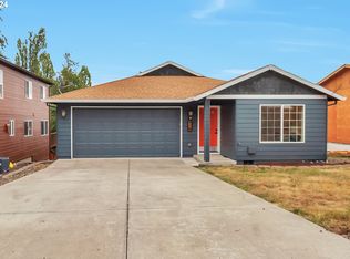 914 6th Ave, Vernonia, OR 97064
