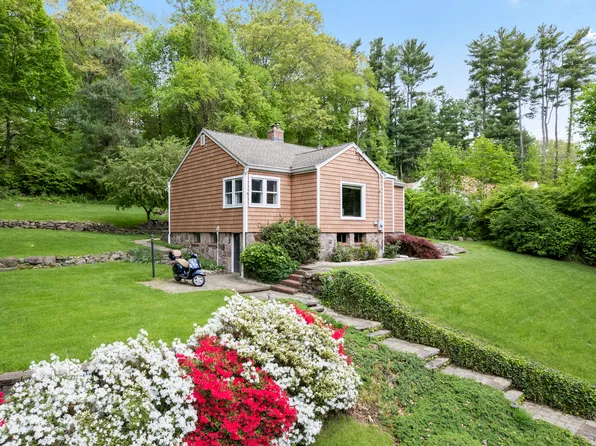 196 Harrison Road, Cheshire, CT 06410