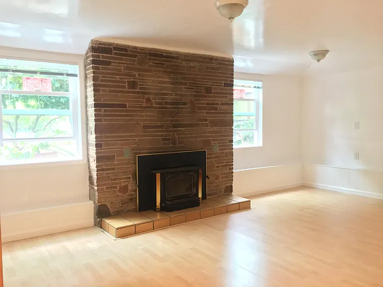 Sagamore St — Photo 1