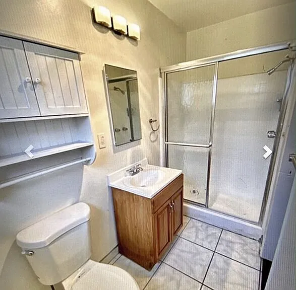 1868 10th St #6 — Photo 8