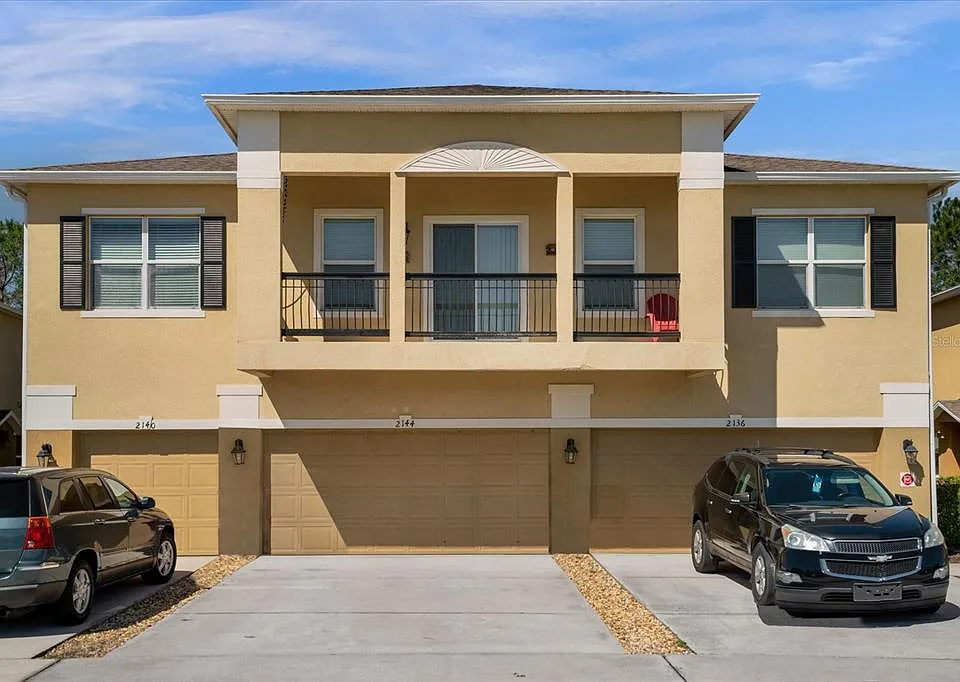 2144 Betsy Ross Ln