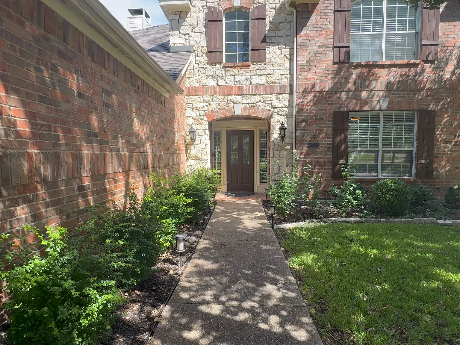 2920 Cromwell Way — Photo 4