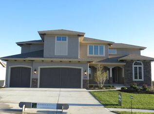 12101 W 160th Pl, Overland Park, KS 66062