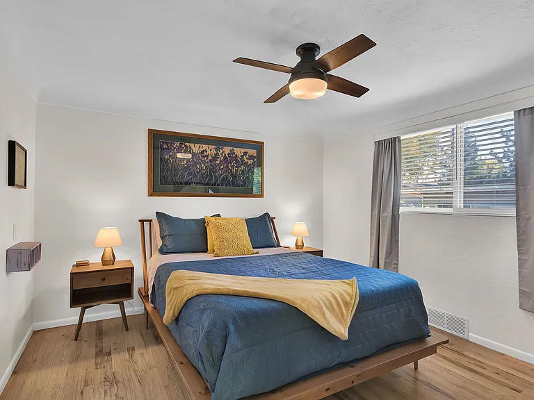 609 N Roosevelt St — Photo 14