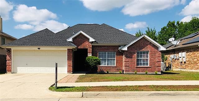 1st image of 817 Elbe Dr