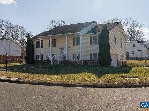 2nd image of 43 Dogwood Rd