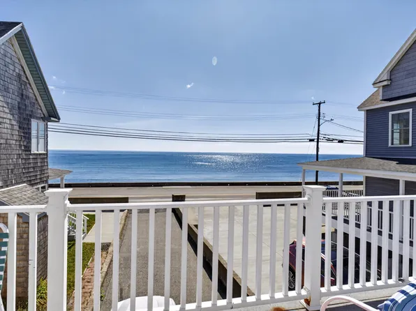 353 Webhannet Drive #2, Wells, ME 04090