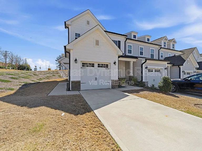 11936 Basking Dr — Photo 2