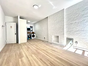 Rented by Nolita Group