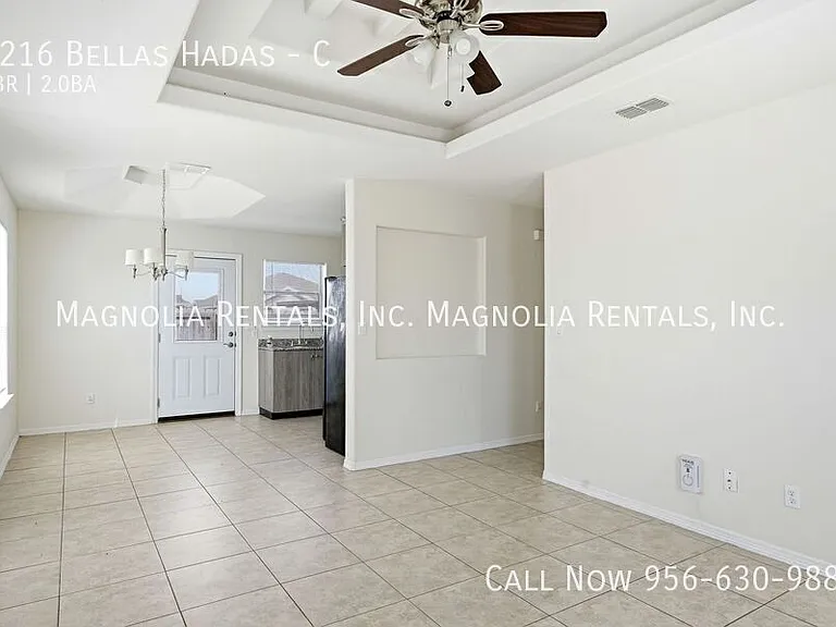3216 Bellas Hadas #C — Photo 4