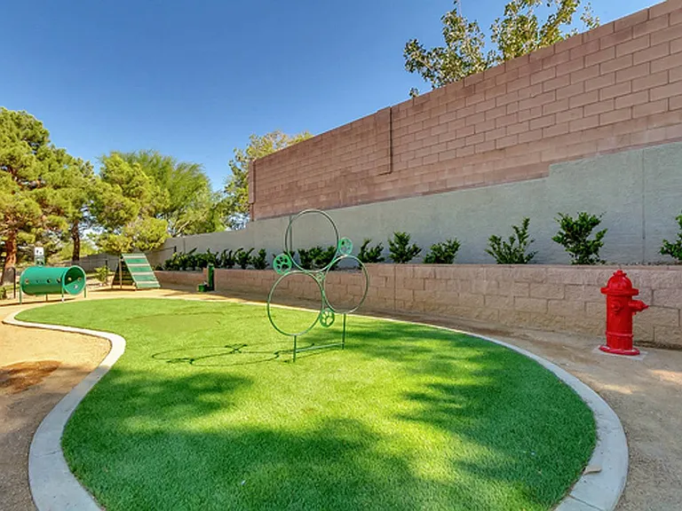 Bella Terra Apartments — Photo 9