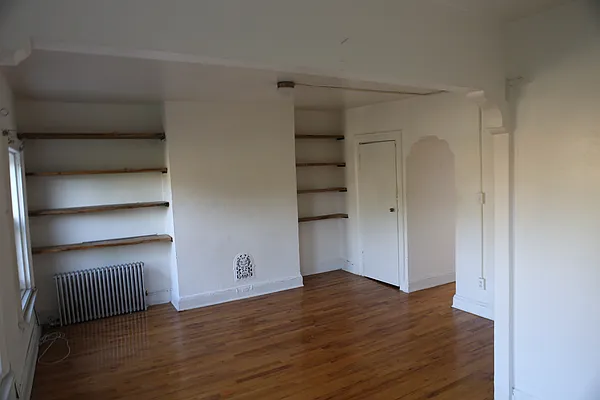 Rented by Chris Stewart, LREB | media 23