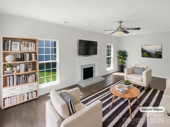 704 Georgie St, Troutman, NC 28166
