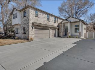 8601 S 300 E, Sandy, UT 84070