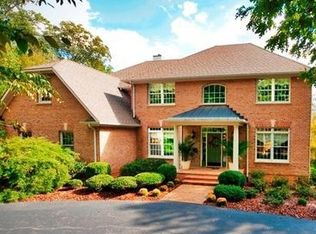 1801 Walnut Ridge Ct, Charlottesville, VA 22911