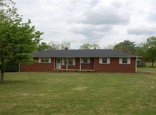 1314 Easley Hwy, Pelzer, SC 29669