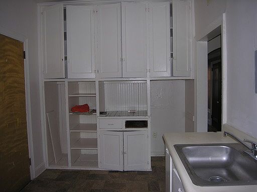 5th image of 810 N Fred Shuttlesworth Cir APT 15