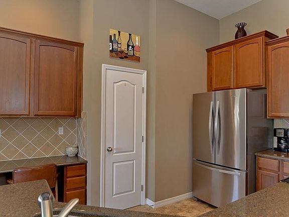 4th image of 6744 Eagle Feather Dr