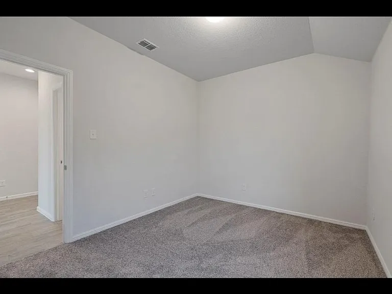 321 Youngblood — Photo 10