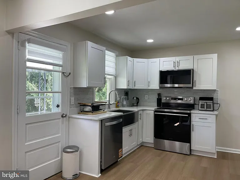 1019 Howellville Rd — Photo 13
