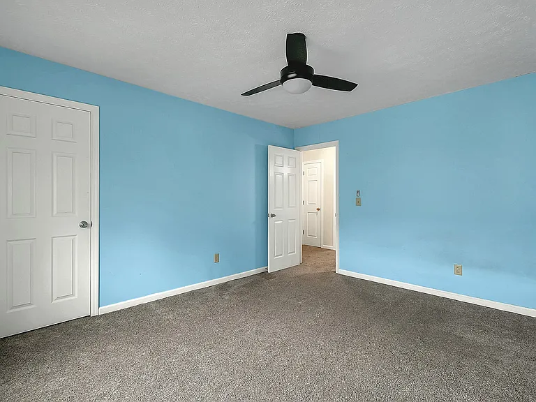 1925 Slaton Ct — Photo 19