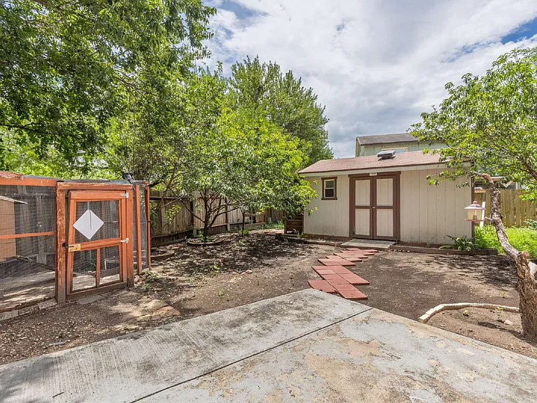 5702 Sunrise Laurel — Photo 37