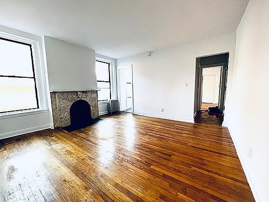 1st image of 301 W 20th St #3F
