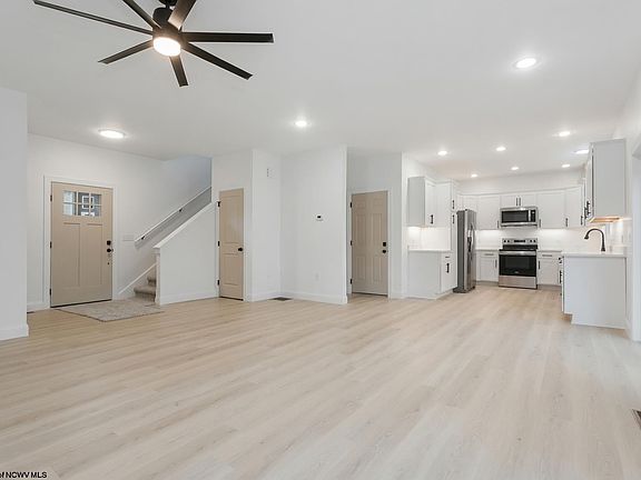 4th image of 301 Marissa Ln