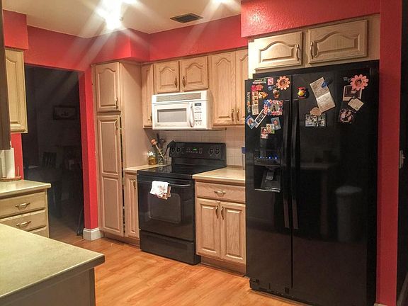 5th image of 9593 NW 27th Ct