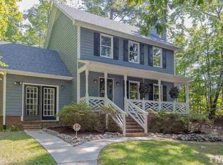 816 Grandview Dr, Durham, NC 27703