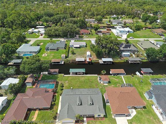 4th image of 3014 Jacaranda Ave