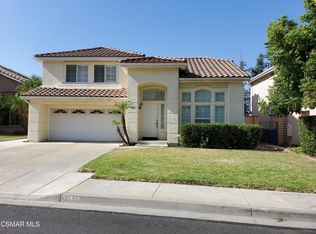 2359 Dusan St, Simi Valley, CA 93065
