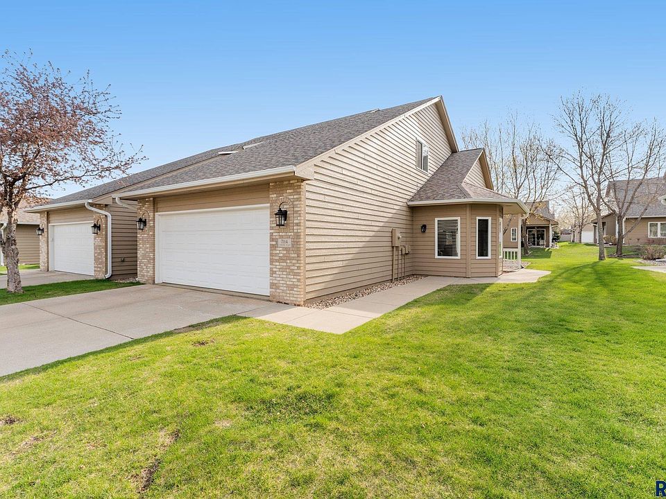 1st image of 7114 S Witzke Pl