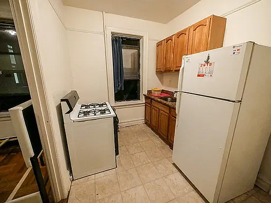 Rented by Douglas Elliman | media 2