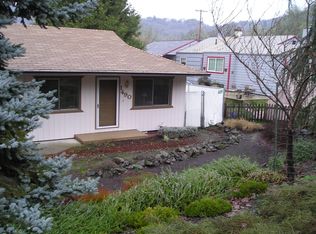 1490 NE Brooklyn Ave, Roseburg, OR 97470